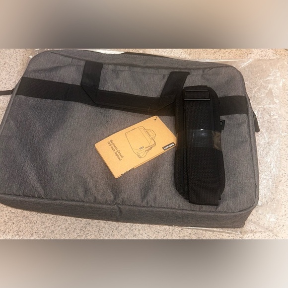 Lenovo Business Casual 15.6 Inch Topload Notebook Carrying Case 4X40X54259 *NEW* - Picture 6 of 6